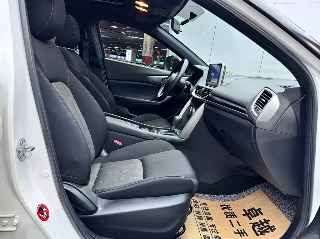 Mazda Mazda CX-4 2018 2.0L Automatic 2WD Skyactiv-Vehicle Dynamic Version China V 2018 - thumbnail 16