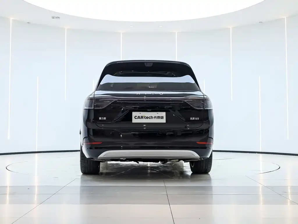 AITO Qijie Aito M9 2025 Extended Range Ultra 52kWh 6-Seat Version (192-line LiDAR) 2025 - thumbnail 2