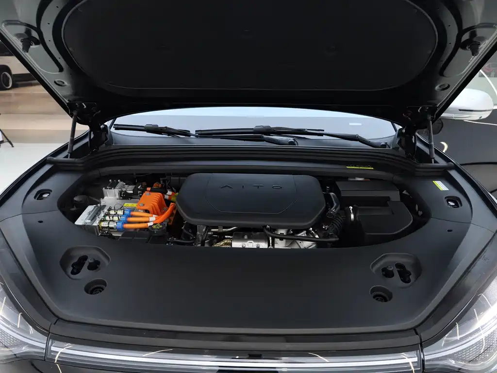 AITO Qijie Aito M9 2025 Extended Range Ultra 52kWh 6-Seat Version (192-line LiDAR) 2025 - thumbnail 24