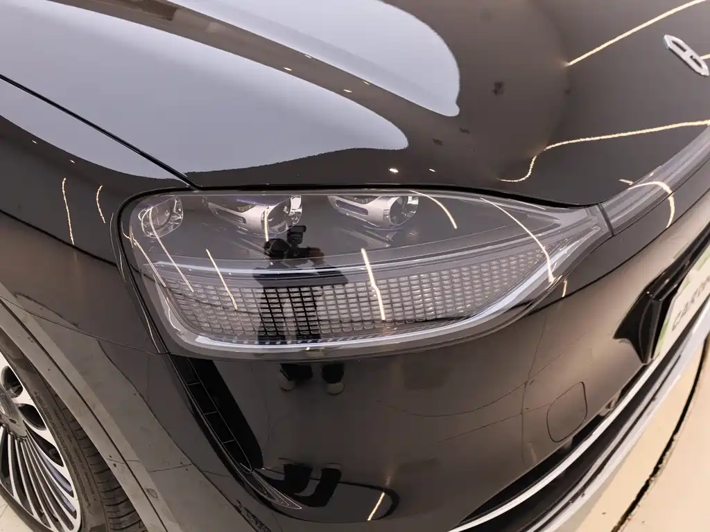 AITO Qijie Aito M9 2025 Extended Range Ultra 52kWh 6-Seat Version (192-line LiDAR) 2025 - thumbnail 30