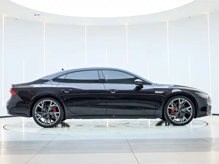 Audi Audi A7L 2023 45 TFSI quattro S-line Black Knight Edition 2024 - thumbnail 4