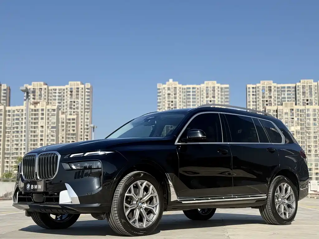 BMW BMW X7 xDrive40i Luxury Package 2023 - thumbnail 2