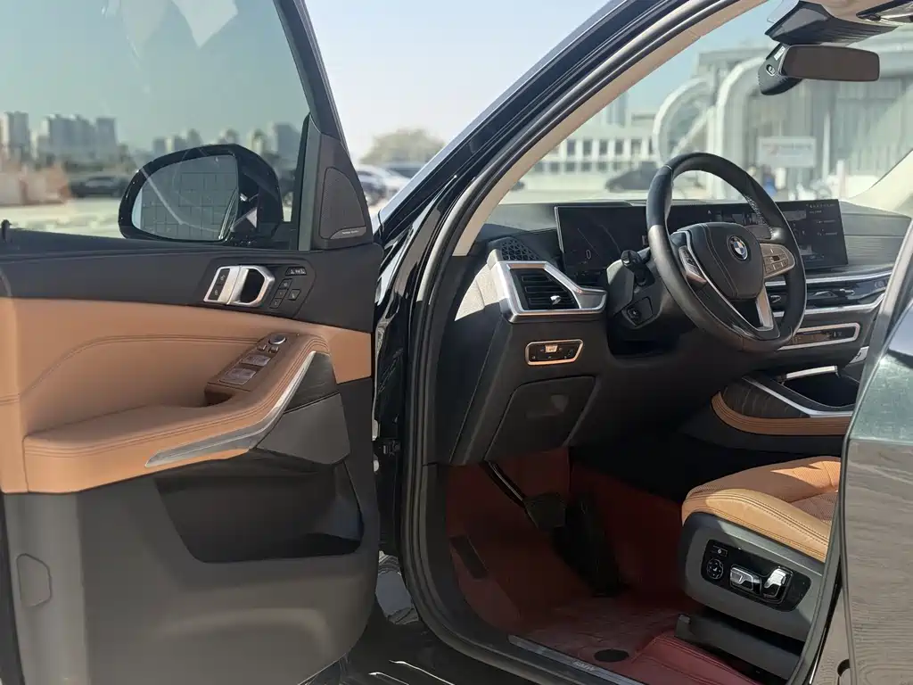 BMW BMW X7 xDrive40i Luxury Package 2023 - thumbnail 5