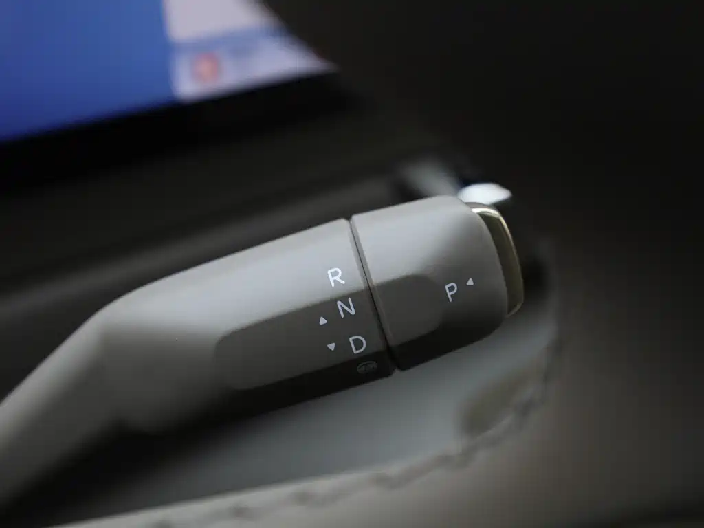 Zhiji Auto IM LS9 2026 66 Ultra 2025 - thumbnail 17