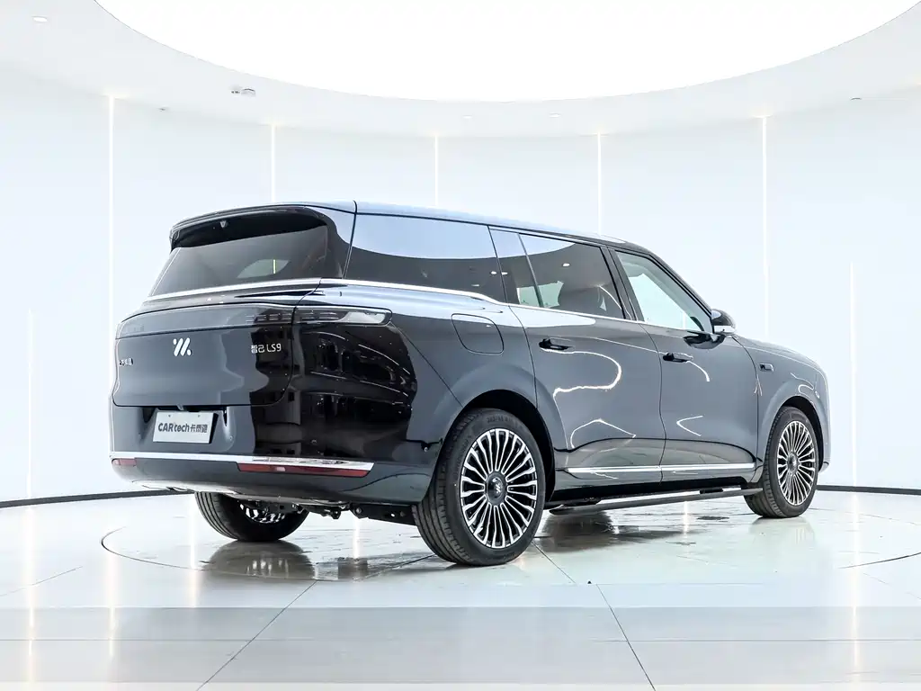 Zhiji Auto IM LS9 2026 66 Ultra 2025 - thumbnail 25