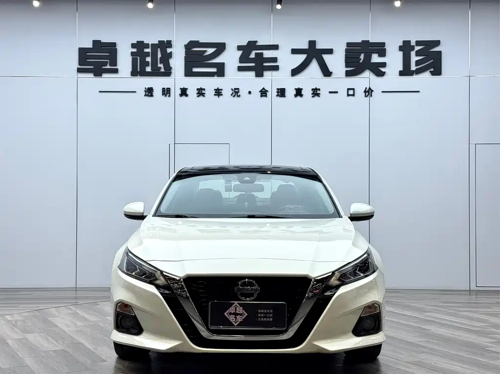 Nissan Nissan Altima 2020 2.0T XL Upper AD1 Intelligent Navigation Edition 2020 - thumbnail 2
