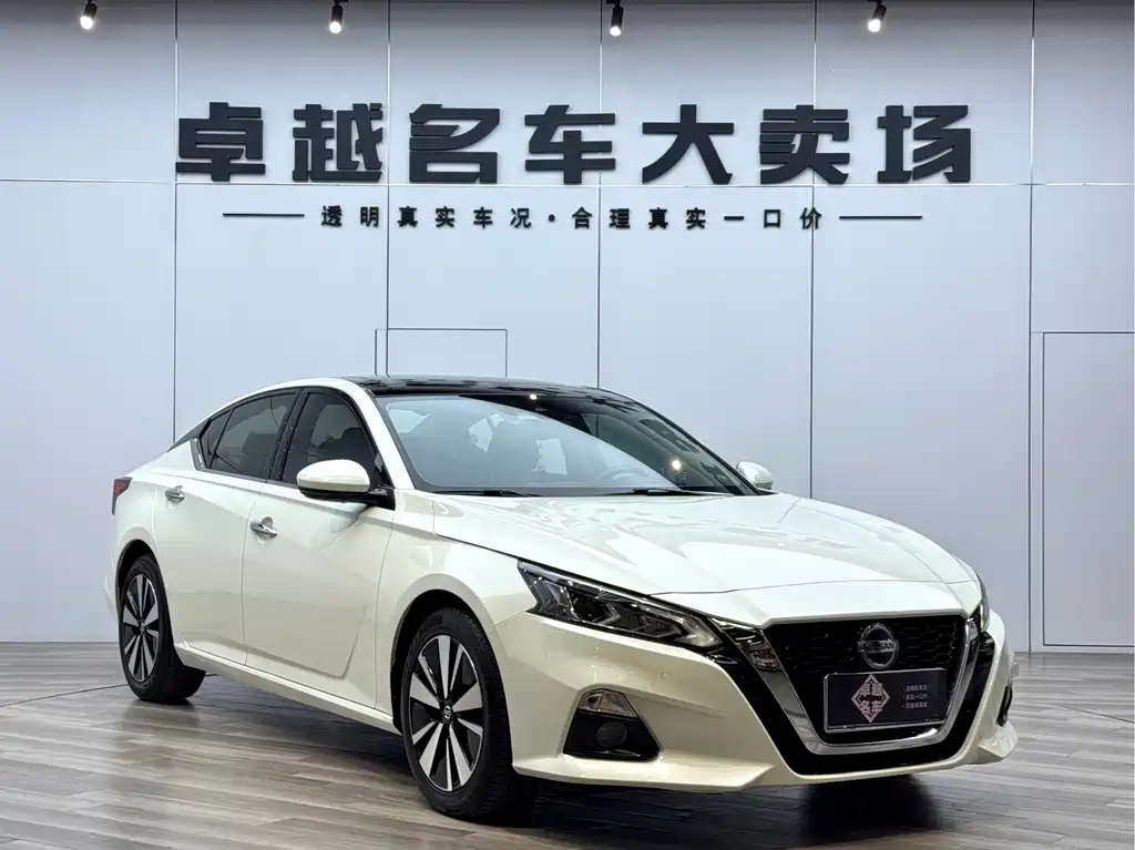 Nissan Nissan Altima 2020 2.0T XL Upper AD1 Intelligent Navigation Edition 2020 - thumbnail 3