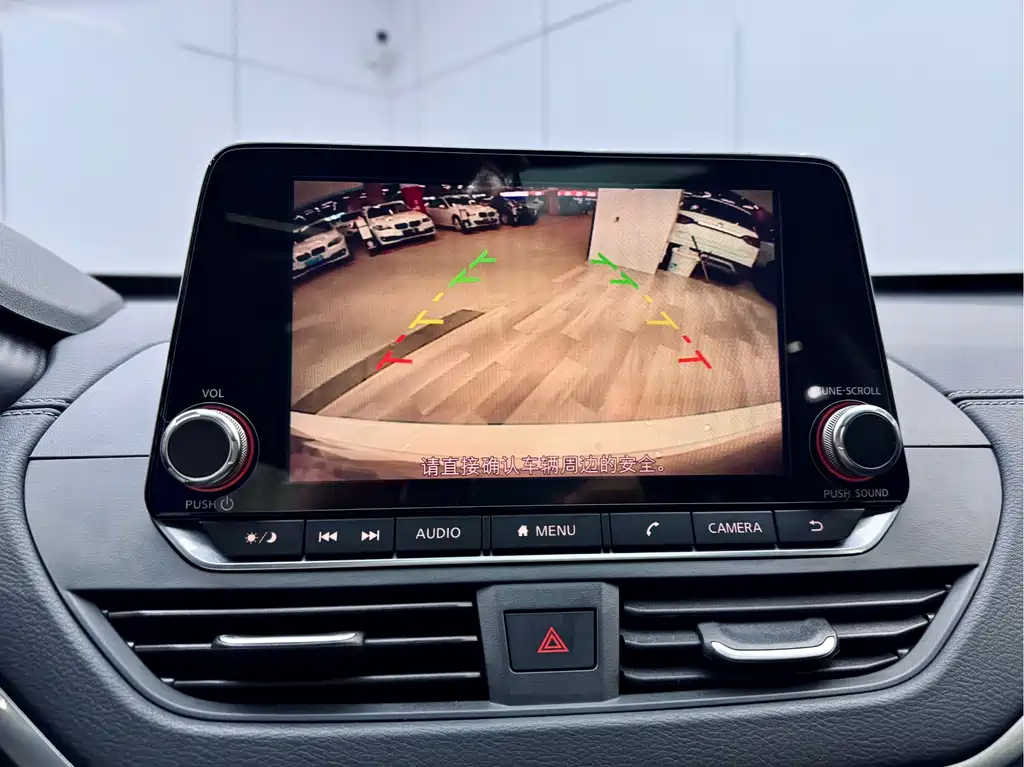 Nissan Nissan Altima 2020 2.0T XL Upper AD1 Intelligent Navigation Edition 2020 - thumbnail 14