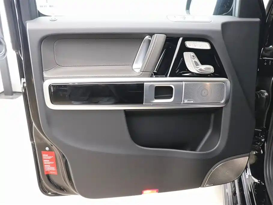 Mercedes-Benz Mercedes-Benz G-Class 2023 G 400 d Euro-spec 2025 - thumbnail 10