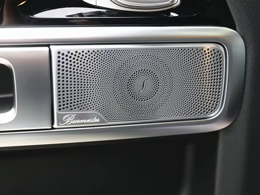 Mercedes-Benz Mercedes-Benz G-Class 2023 G 400 d Euro-spec 2025 - thumbnail 13