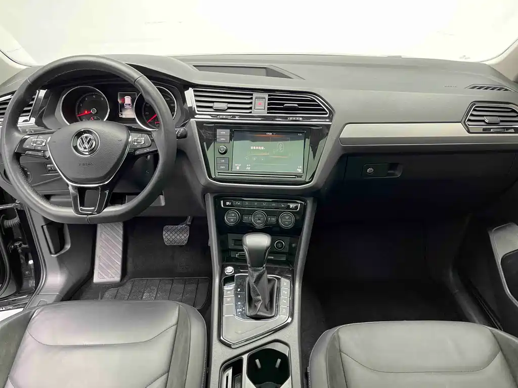 Volkswagen Volkswagen Tiguan L 2019 330TSI Automatic 2WD Intelligent Luxury Edition China V 2019 - thumbnail 19