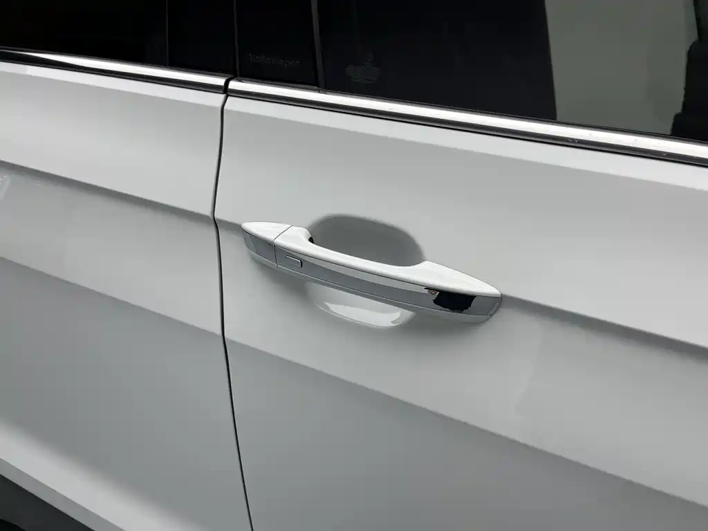 Volkswagen Tharu 2023 300TSI DSG Comfort Edition 2024 - thumbnail 19