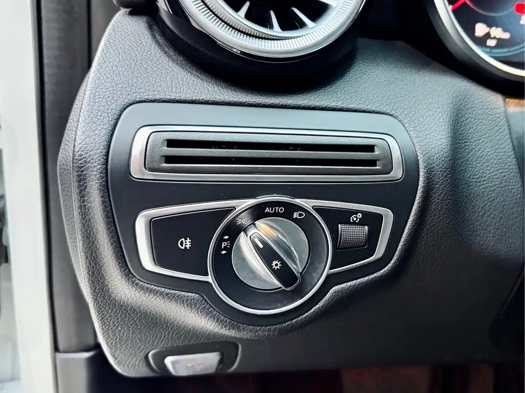Mercedes-Benz Mercedes-Benz C-Class 2020 C 260 L Sport Edition 2020 - thumbnail 12