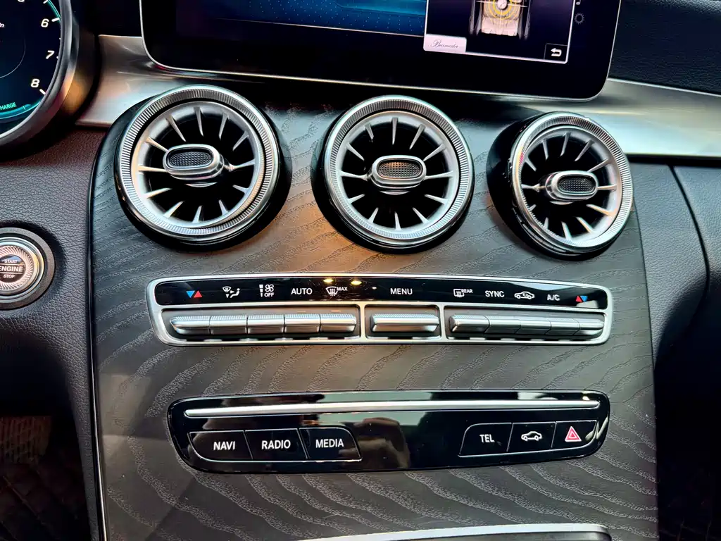 Mercedes-Benz Mercedes-Benz C-Class 2020 C 260 L Sport Edition 2020 - thumbnail 16