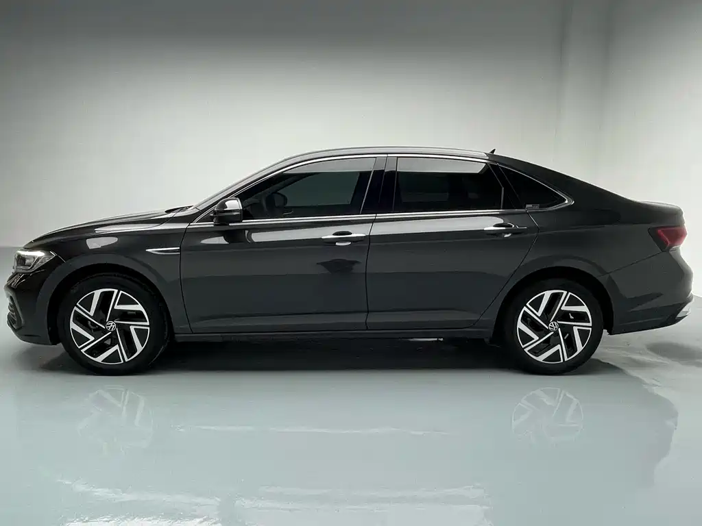 Volkswagen Volkswagen Sagitar 2023 300TSI DSG Comfortline 2023 - thumbnail 5