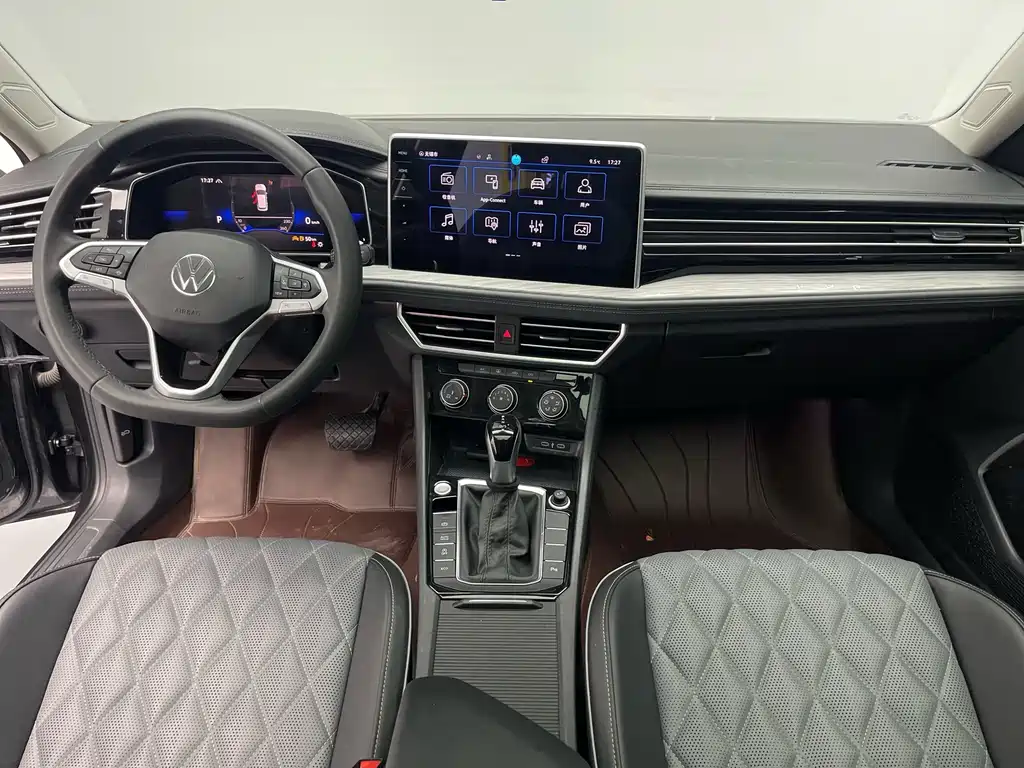 Volkswagen Volkswagen Sagitar 2023 300TSI DSG Comfortline 2023 - thumbnail 21