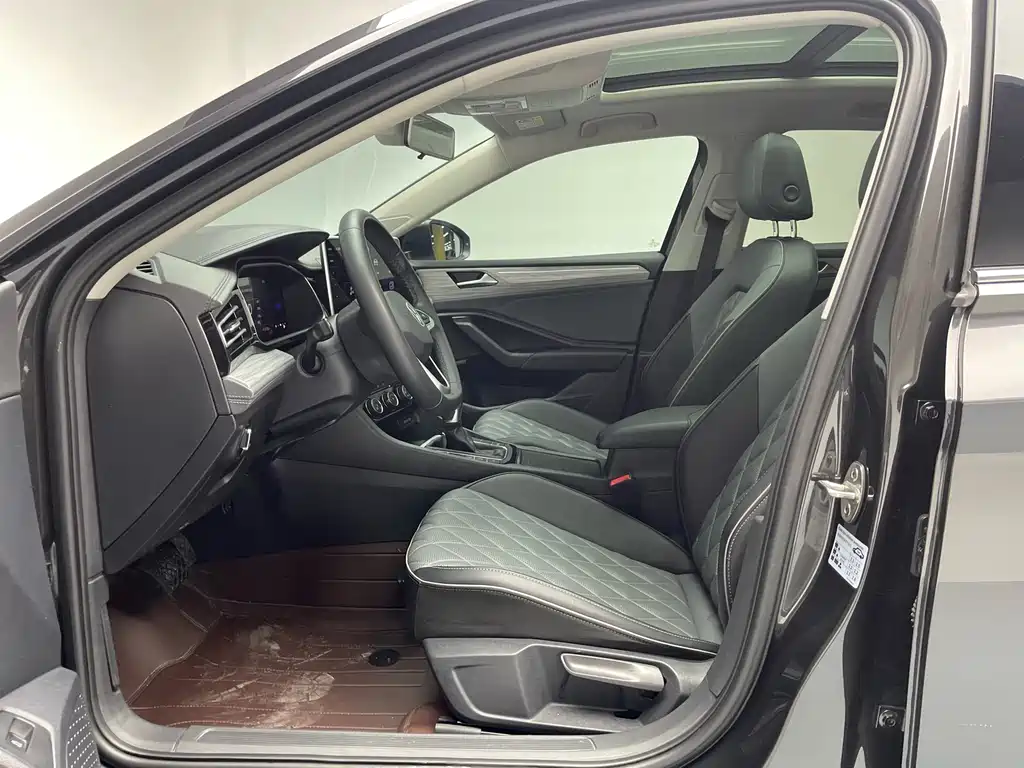Volkswagen Volkswagen Sagitar 2023 300TSI DSG Comfortline 2023 - thumbnail 27