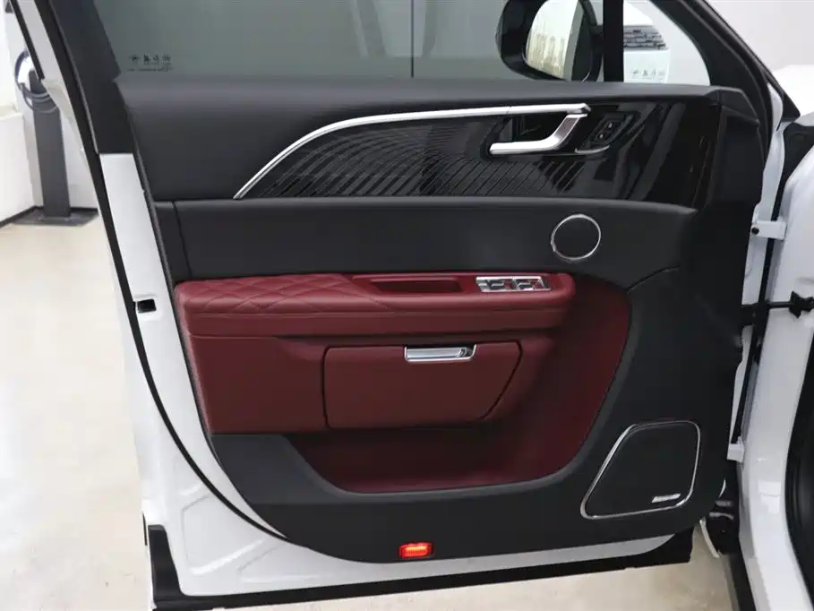 Hongqi Hongqi E-HS9 2022 Model 660km Flag Enjoyment Version Six Seats 2023 - thumbnail 10