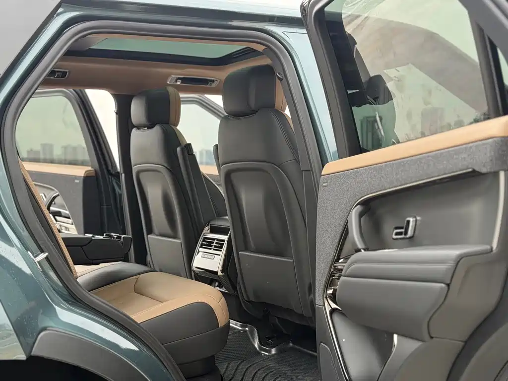 Land Rover Range Rover Sport 2023 400PS Dynamic SE 2024 - thumbnail 7