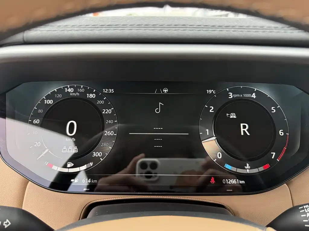 Land Rover Range Rover Sport 2023 400PS Dynamic SE 2024 - thumbnail 17