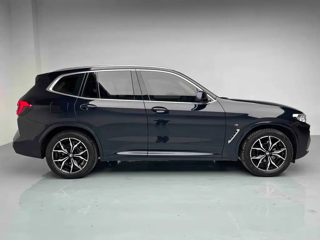 BMW BMW X3 2022 facelift xDrive25i M Sport Package 2023 - thumbnail 5
