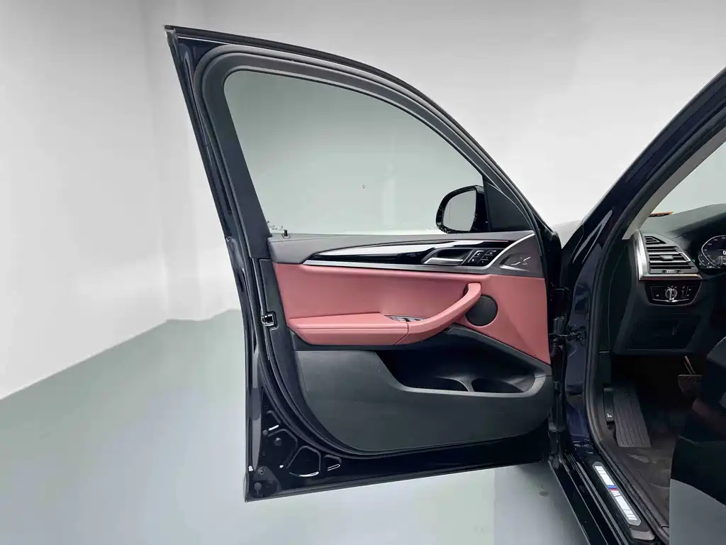 BMW BMW X3 2022 facelift xDrive25i M Sport Package 2023 - thumbnail 19