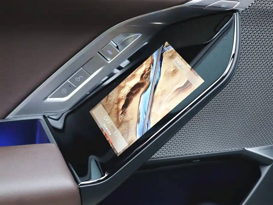 BMW BMW 7 Series 2023 Model Year Facelift 740Li M Sport Package 2025 - thumbnail 16