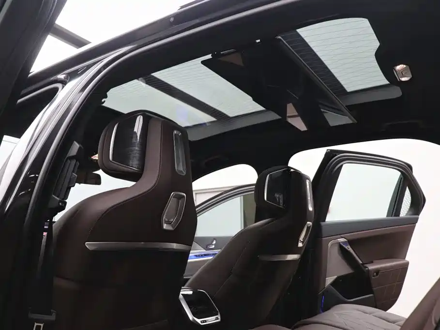 BMW BMW 7 Series 2023 Model Year Facelift 740Li M Sport Package 2025 - thumbnail 21