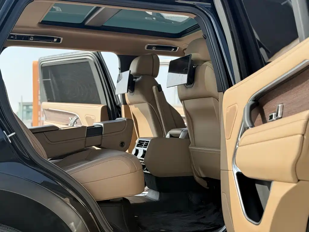 Land Rover Range Rover 2024 3.0 L6 400PS Autobiography Long Wheelbase 2024 - thumbnail 7