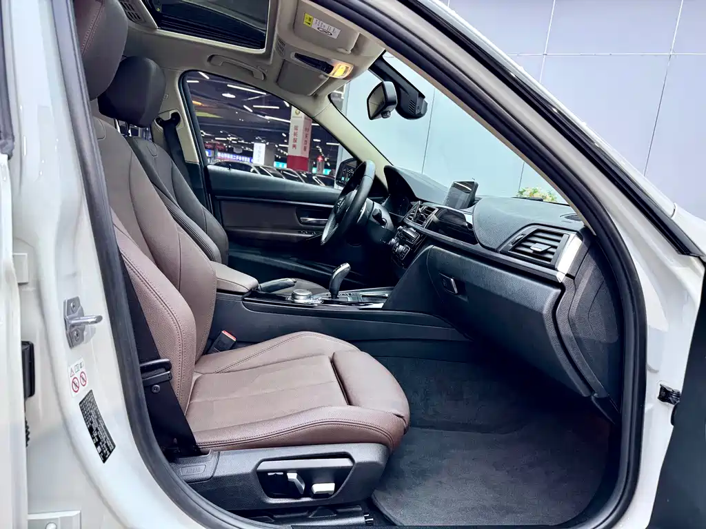 BMW BMW 3 Series 2019 320Li M Sport Package 2019 - thumbnail 16