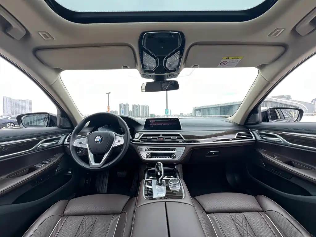 BMW BMW 7 Series 2019 730Li Luxury Package 2020 - thumbnail 8