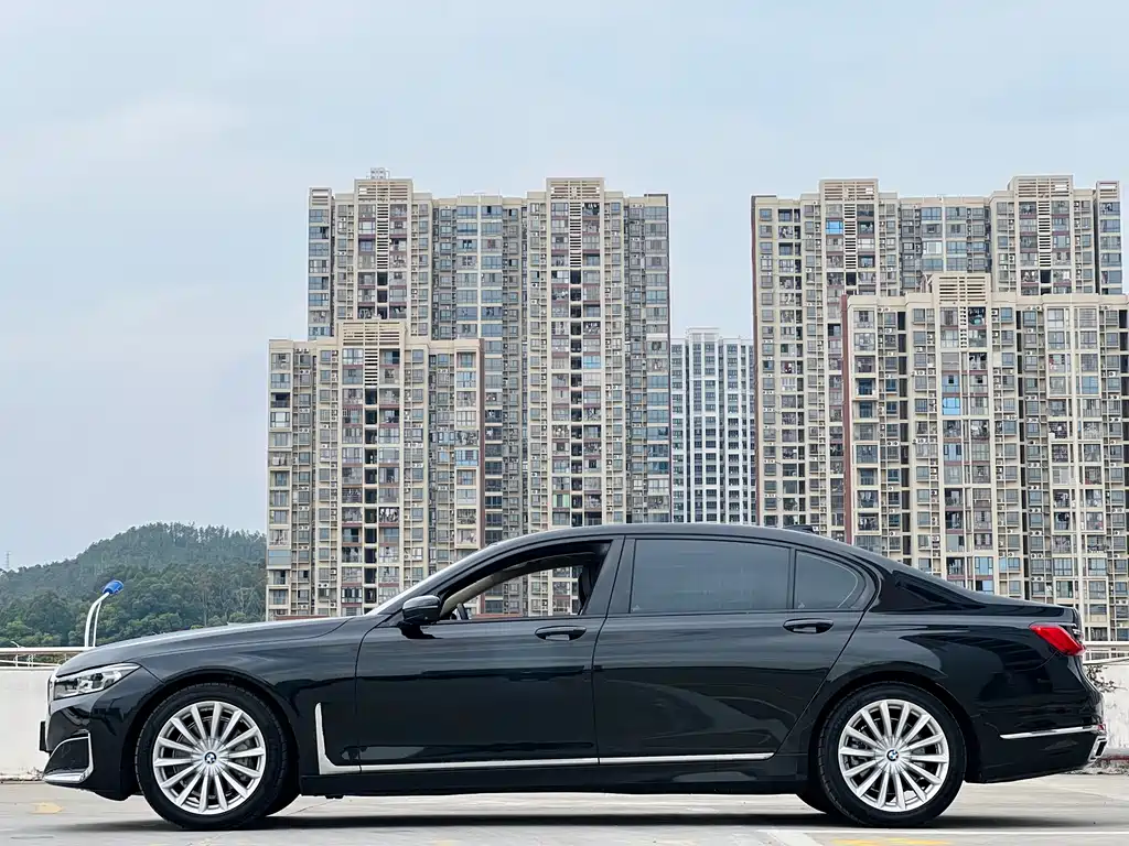 BMW BMW 7 Series 2019 730Li Luxury Package 2020 - thumbnail 12