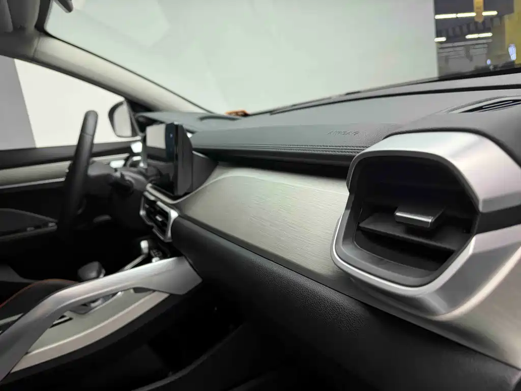 Geely Auto Geely Binyue 2024 1.5T DCT Dragon Edition 2024 - thumbnail 7