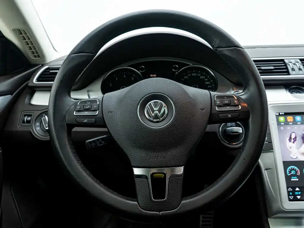 Volkswagen Volkswagen CC 2016 2.0TSI Luxury Edition 2017 - thumbnail 5
