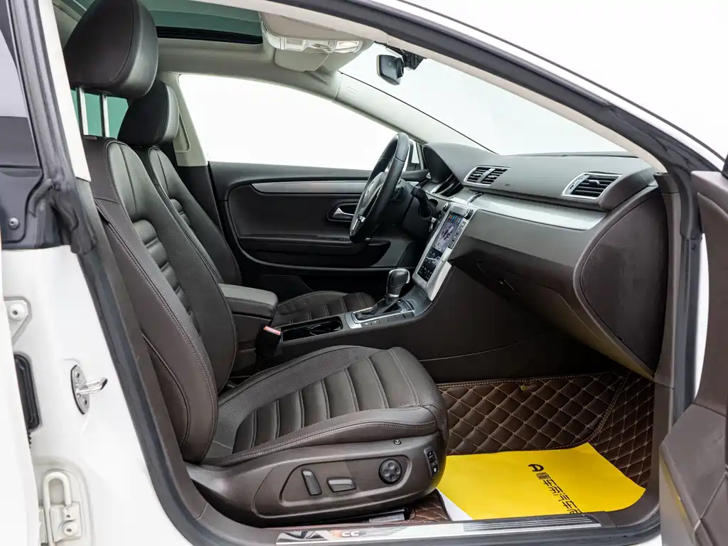 Volkswagen Volkswagen CC 2016 2.0TSI Luxury Edition 2017 - thumbnail 7