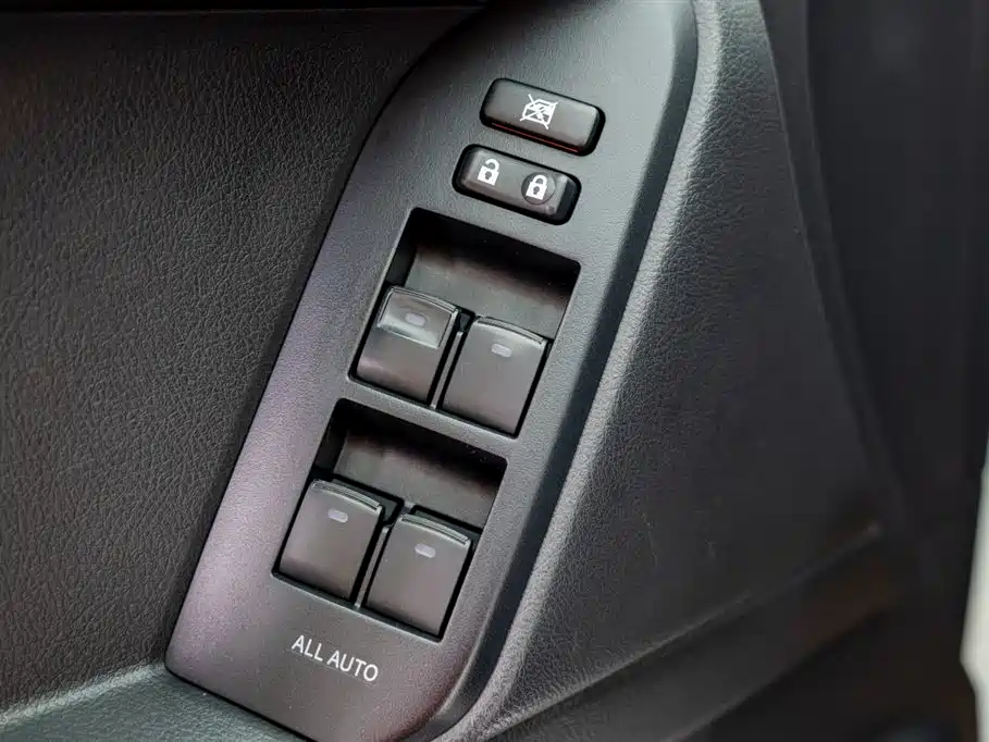 Toyota Toyota Prado 2018 3.5L Automatic TX 2019 - thumbnail 16