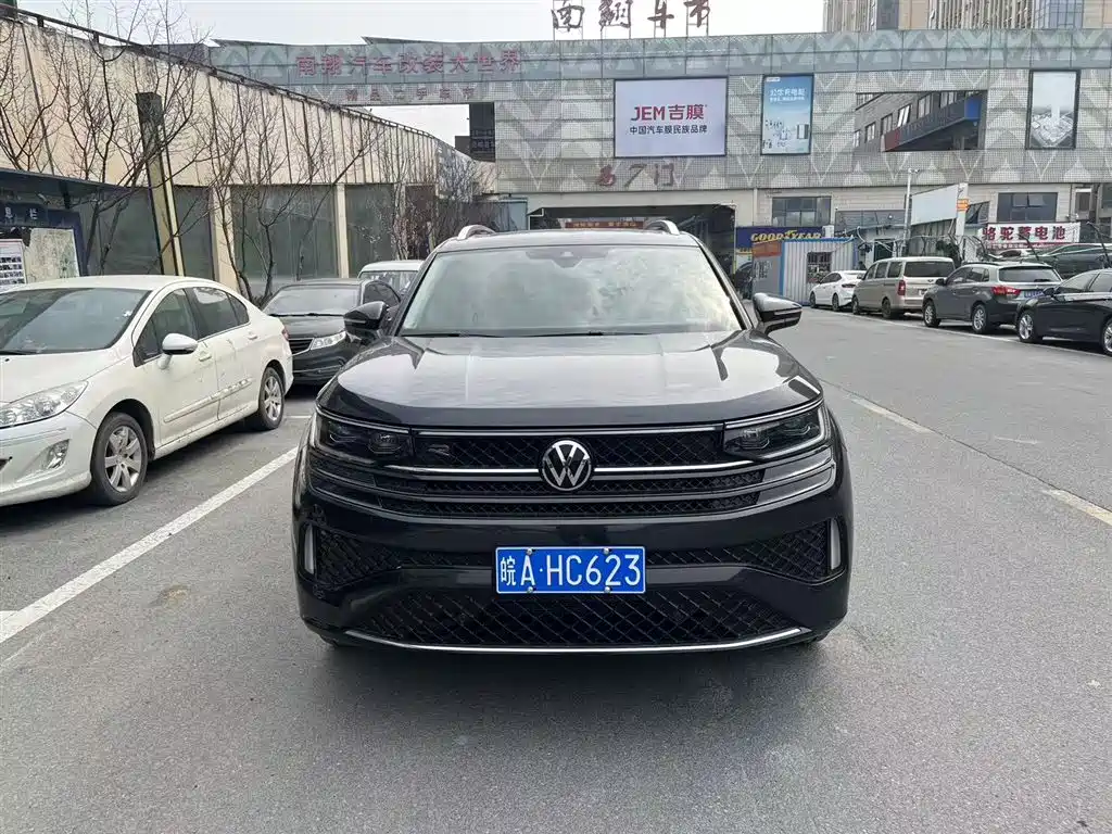 Volkswagen Lantu 2023 380TSI AWD R-Line Touring Edition 2023 - thumbnail 3