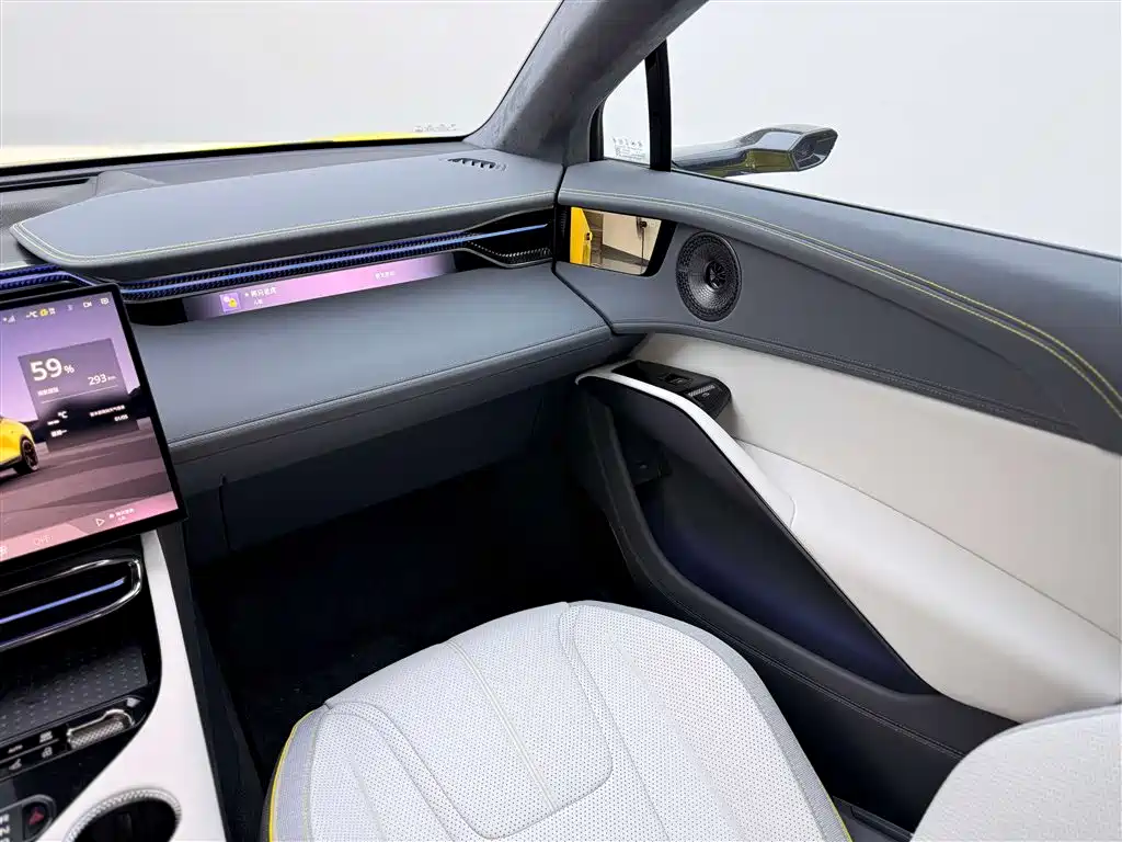 Lotus Sports Car EMEYA 2024 EMEYA L+ 2025 - thumbnail 16