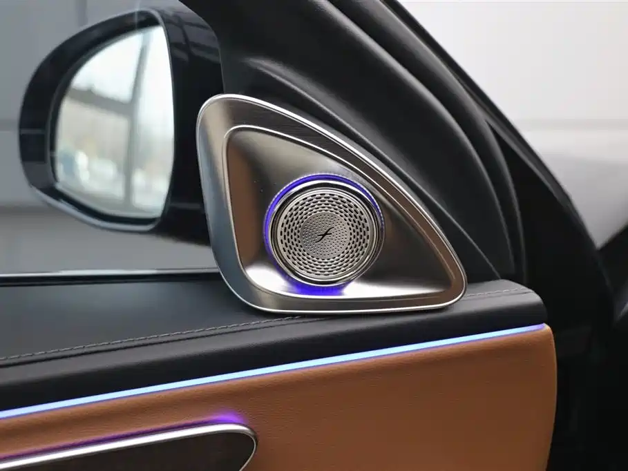 Mercedes-Benz Mercedes-Benz E-Class 2025 Model Year Facelift E 300 L Luxury Edition 2025 - thumbnail 13