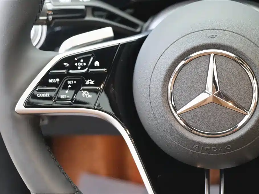 Mercedes-Benz Mercedes-Benz E-Class 2025 Model Year Facelift E 300 L Luxury Edition 2025 - thumbnail 17