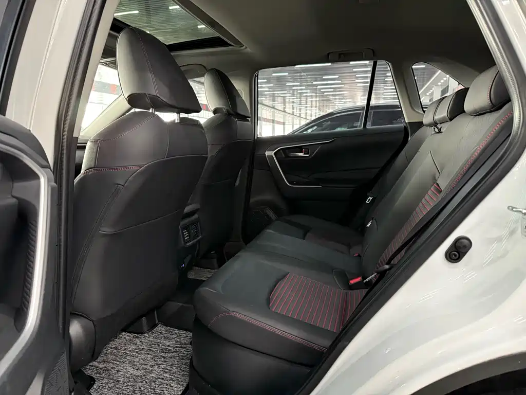 Toyota RAV4 Prime 2021 2.5L AWD Premium 2022 - thumbnail 19