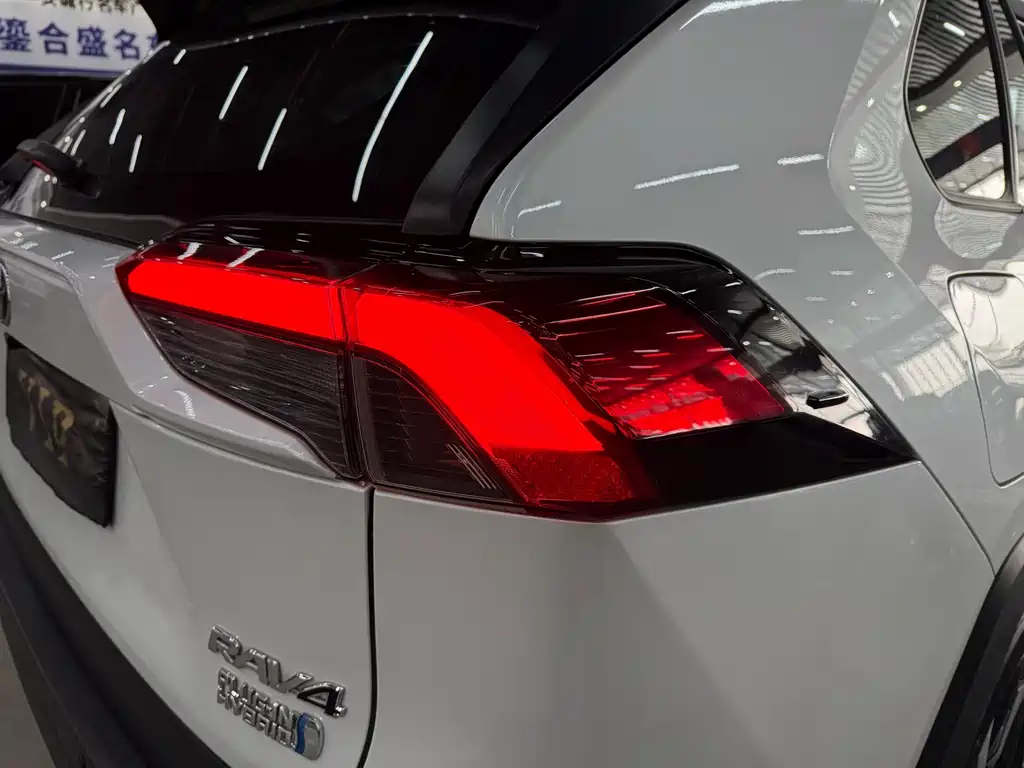 Toyota RAV4 Prime 2021 2.5L AWD Premium 2022 - thumbnail 27