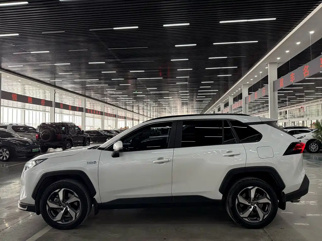 Toyota RAV4 Prime 2021 2.5L AWD Premium 2022 - thumbnail 30