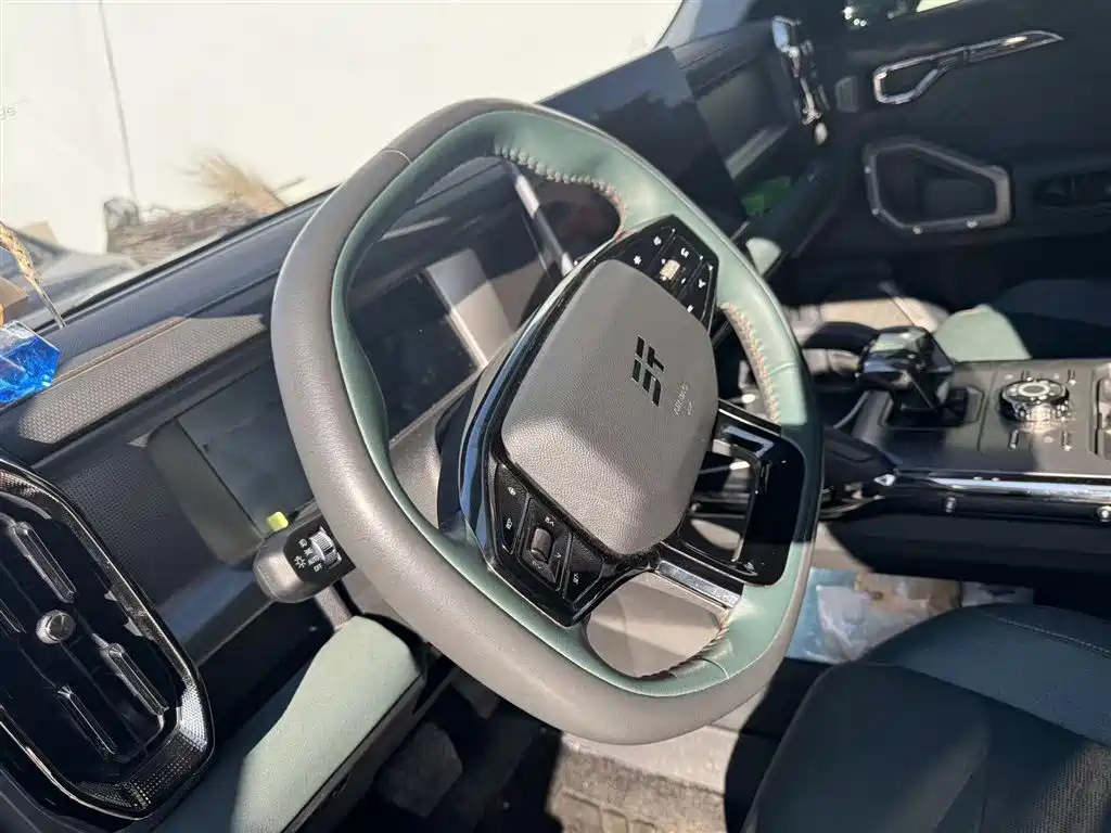 Jetour Jetour Traveler 2023 1.5T 2WD Discovery PRO 2024 - thumbnail 6