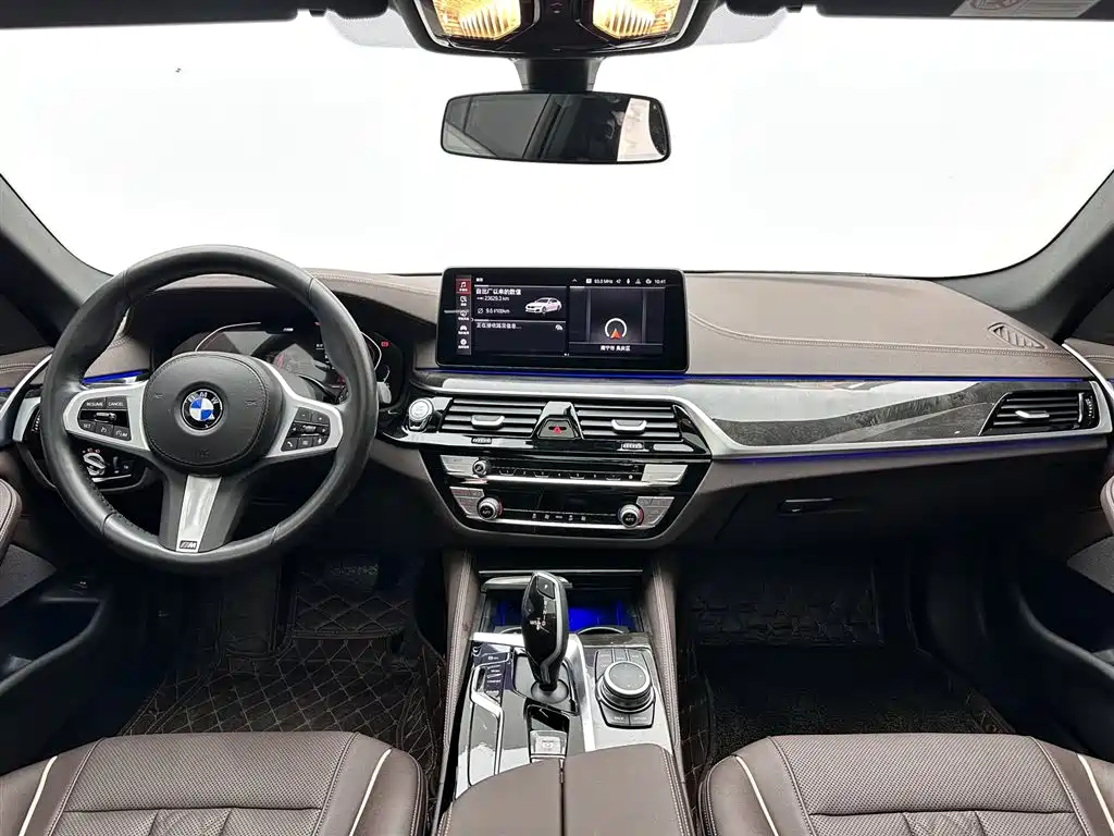 BMW BMW 5 Series 2022 Model Year Facelift 525Li M Sport Package 2022 - thumbnail 8