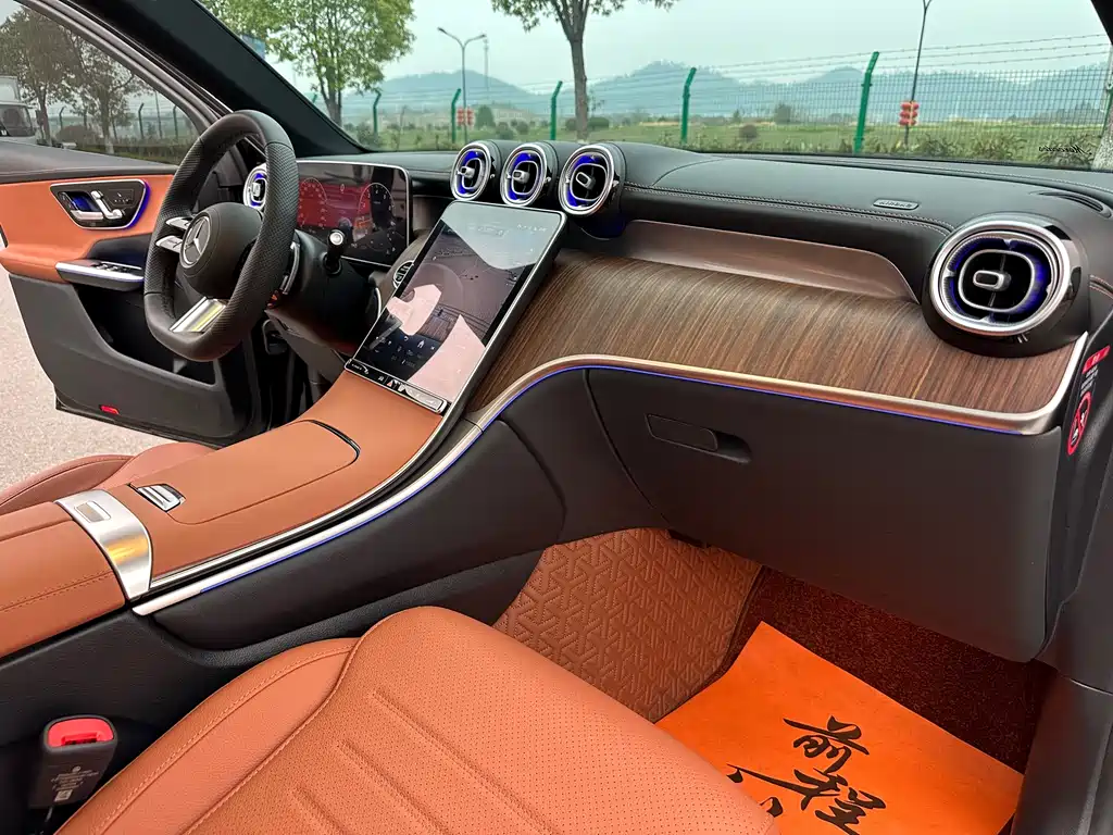 Mercedes-Benz Mercedes-Benz GLC 2025 GLC 300 L 4MATIC Sport 7-seater 2024 - thumbnail 10