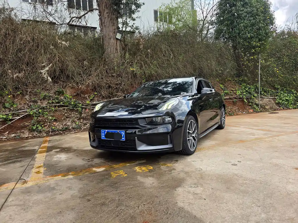 Lynk & Co Lynk & Co 03 2018 1.5TD DCT Pro Edition Euro V 2019