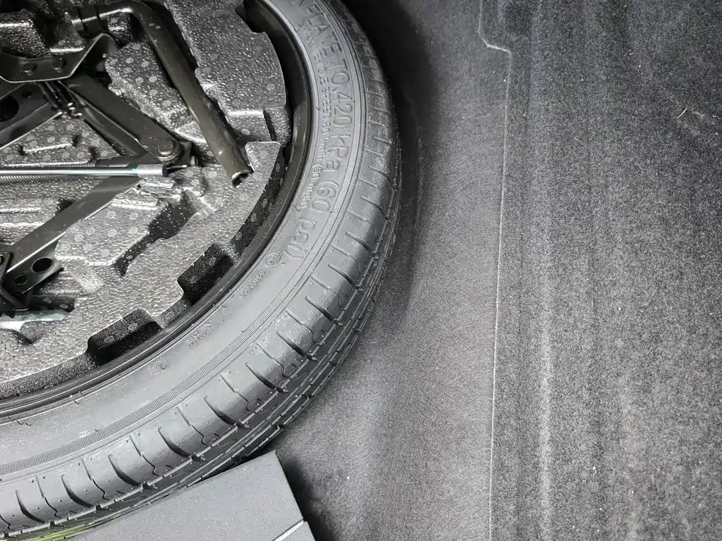 Lynk & Co Lynk & Co 03 2018 1.5TD DCT Pro Edition Euro V 2019 - thumbnail 24