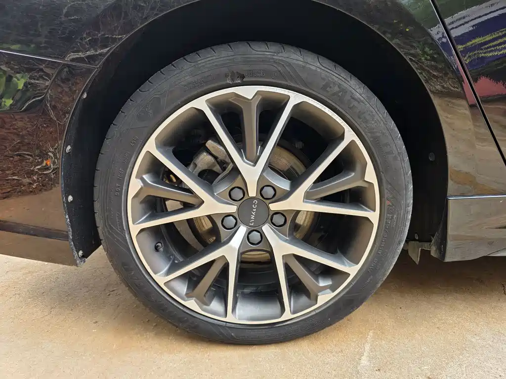 Lynk & Co Lynk & Co 03 2018 1.5TD DCT Pro Edition Euro V 2019 - thumbnail 27