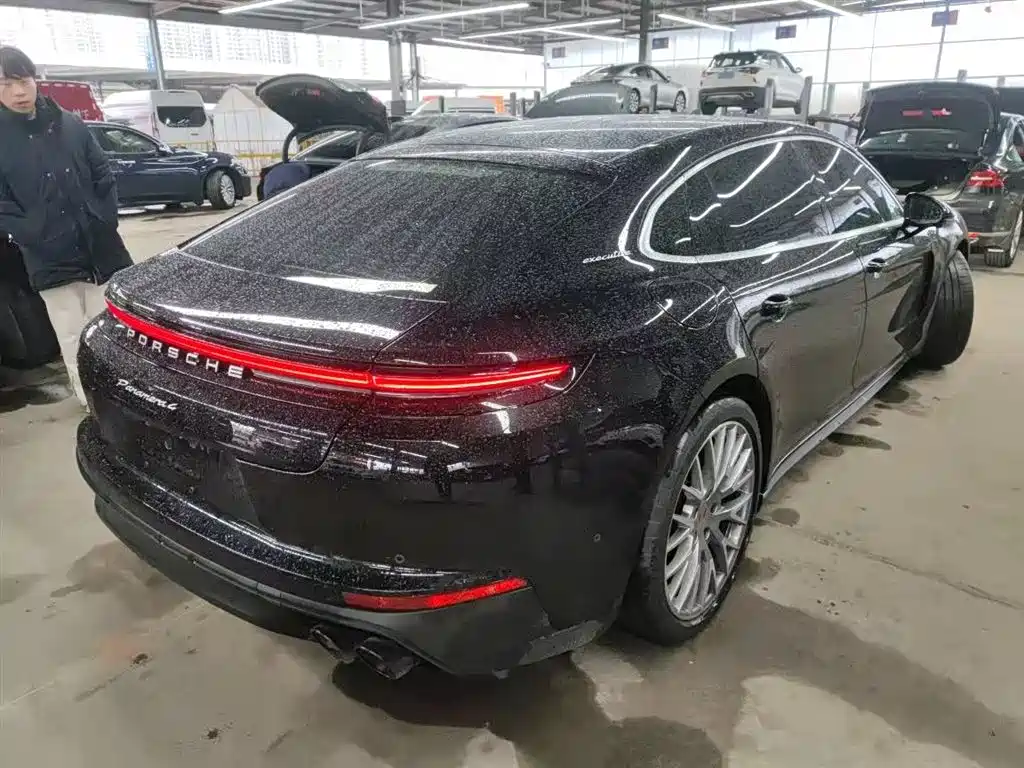 Porsche Porsche Panamera 2024 Panamera 4 Executive Long Wheelbase 2.9T 2025 - thumbnail 3